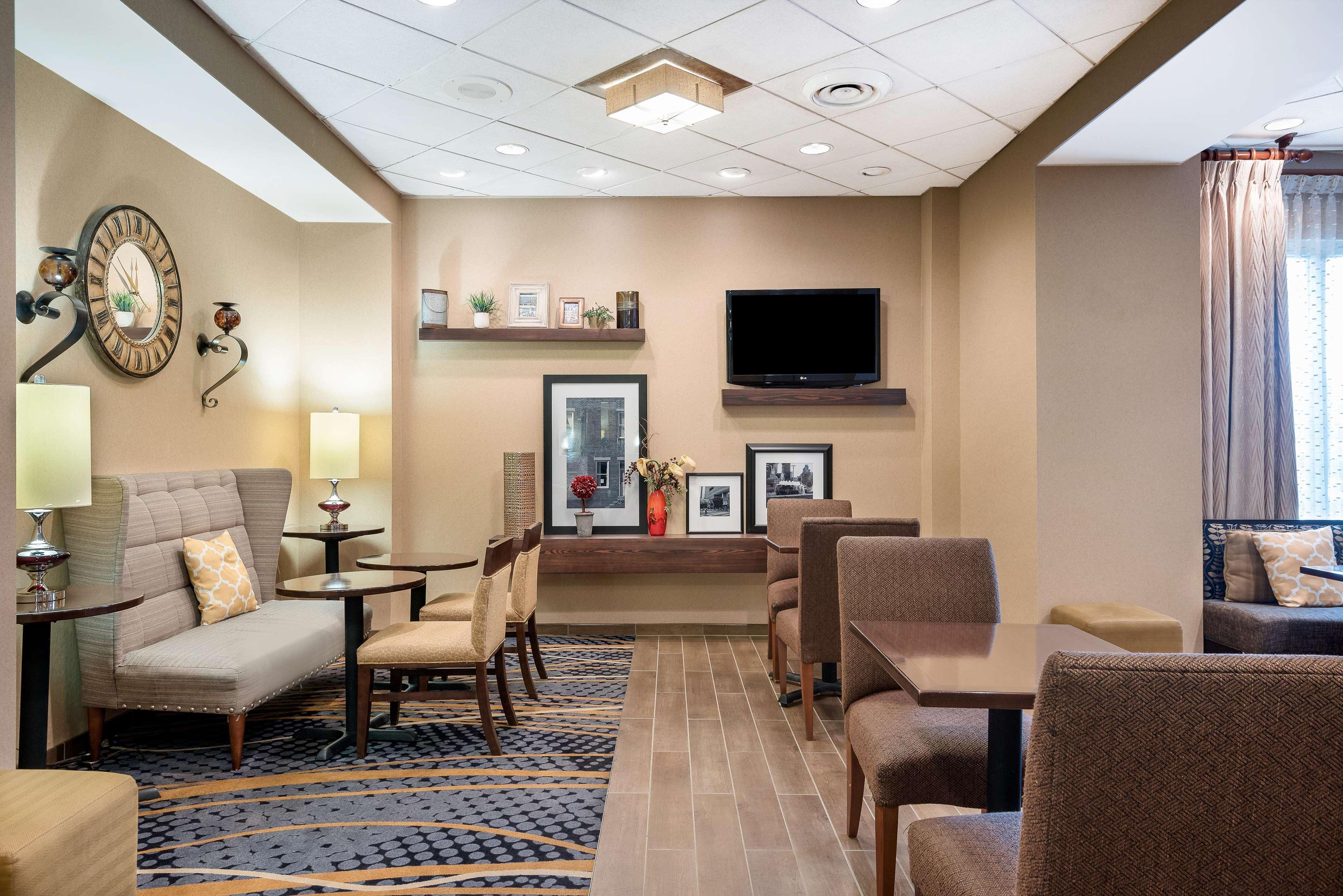 Hampton Inn Charlotte Uptown Dış mekan fotoğraf